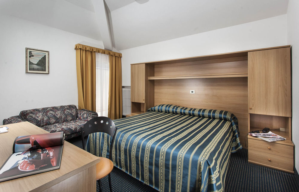 Brione Green Resort Riva del Garda Ngoại thất bức ảnh